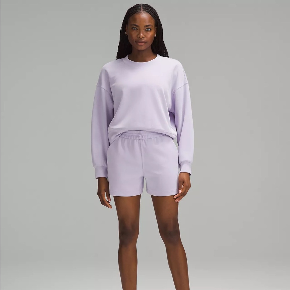 Lululemon Softstreme Perfectly Oversized Cropped Crew Size 6 in Lilac Ether